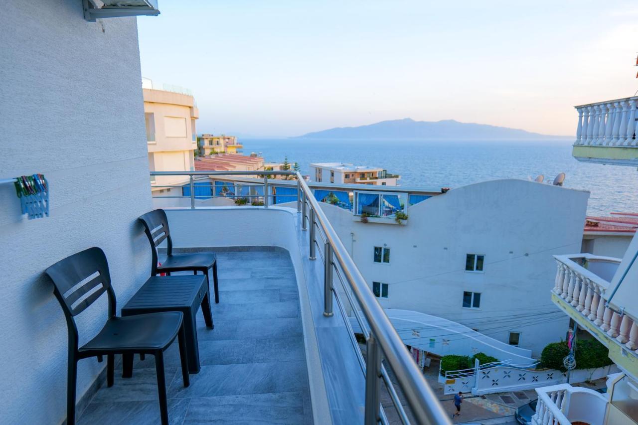 Gjoka Apartments, In Front Of Bougainville Bay Саранде Екстериор снимка